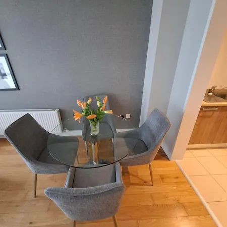 Modern Leopardstown's Living Dublin